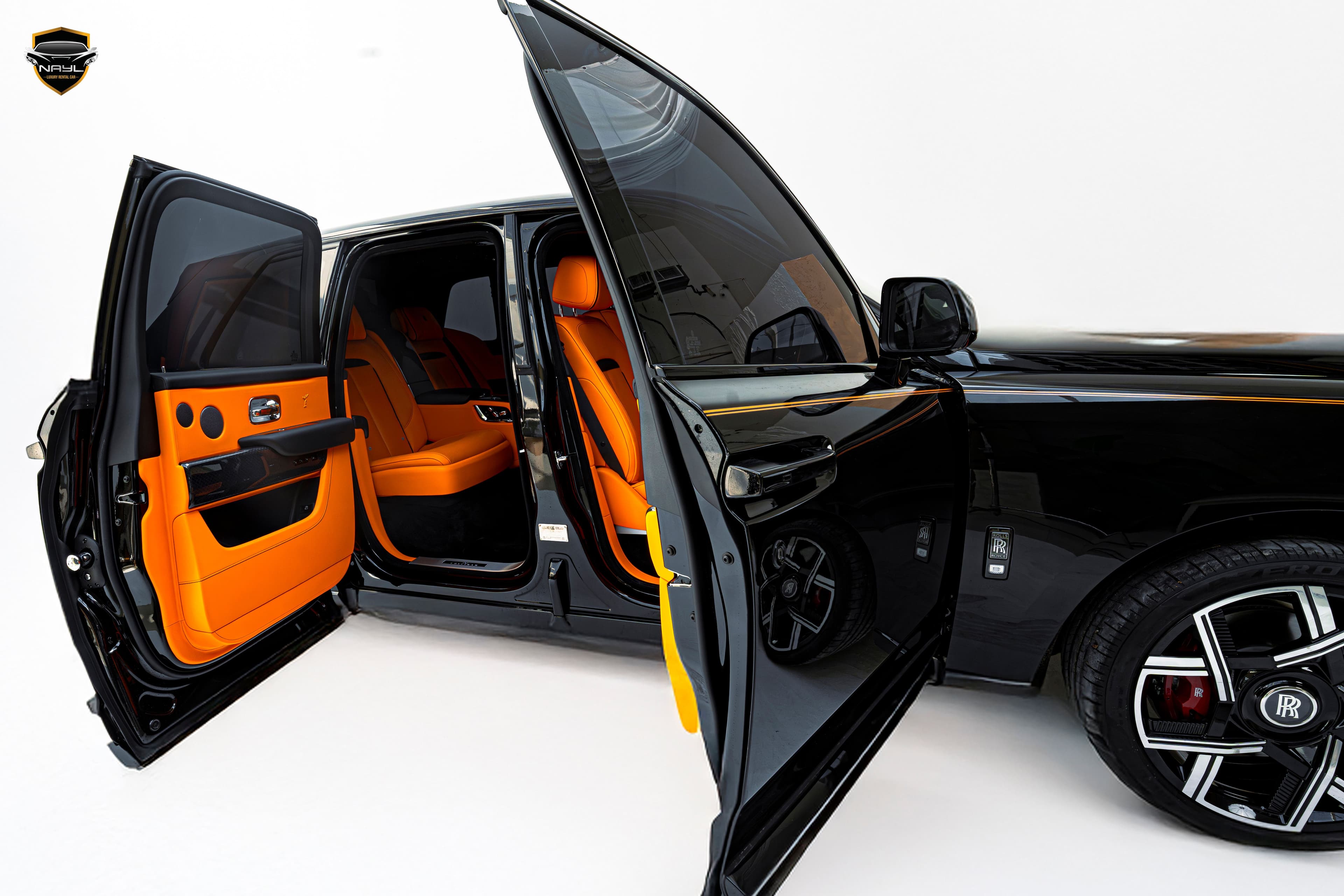Car photo 5