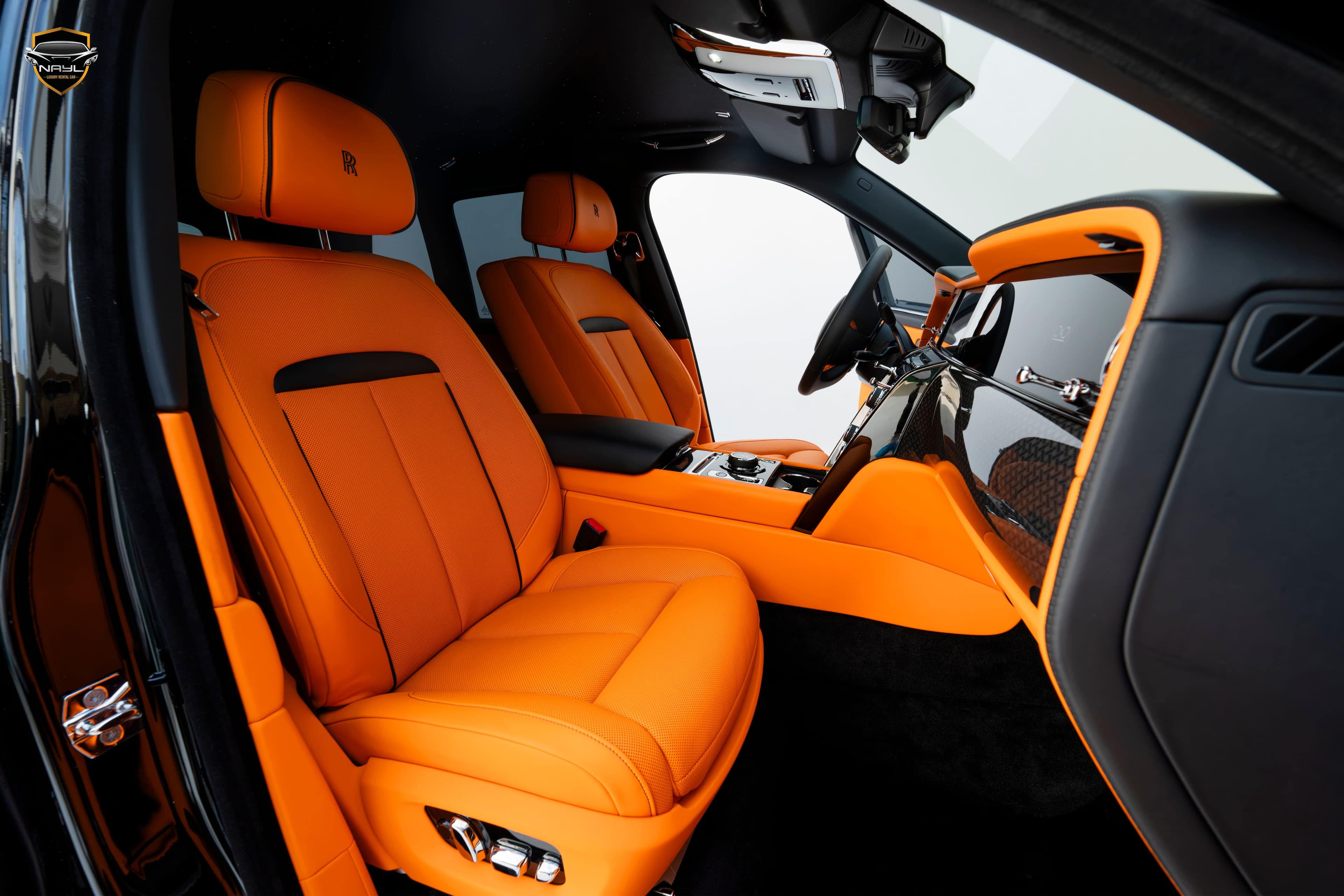 Car photo 12