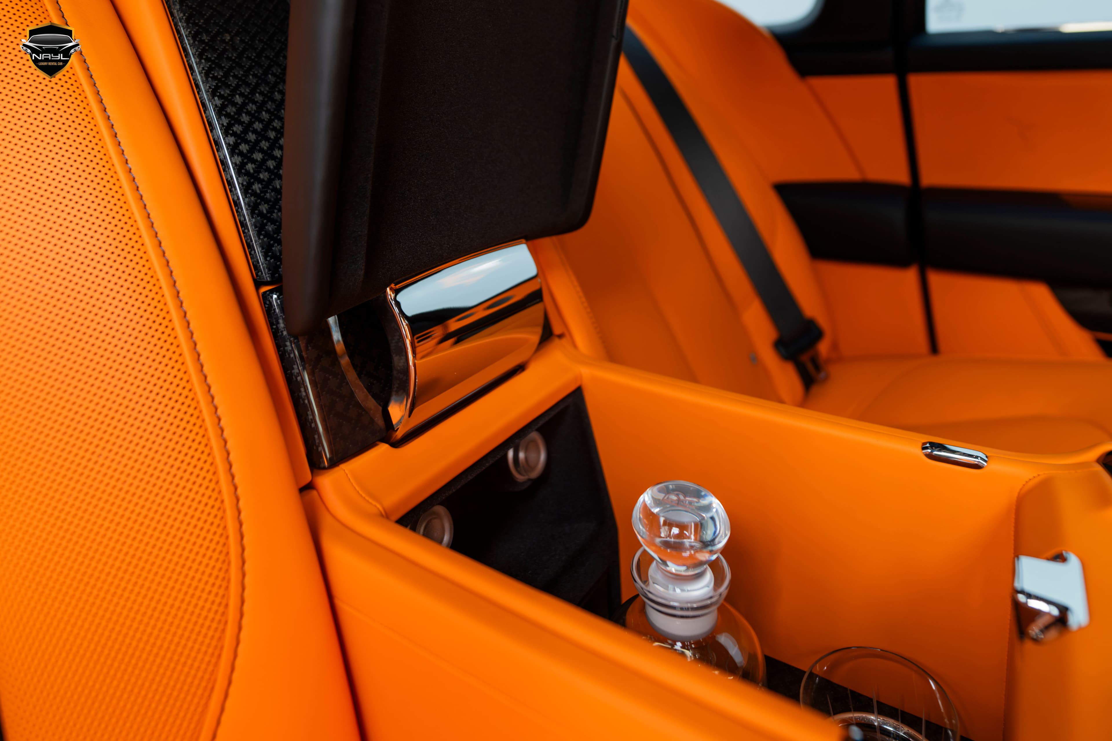 Car photo 7
