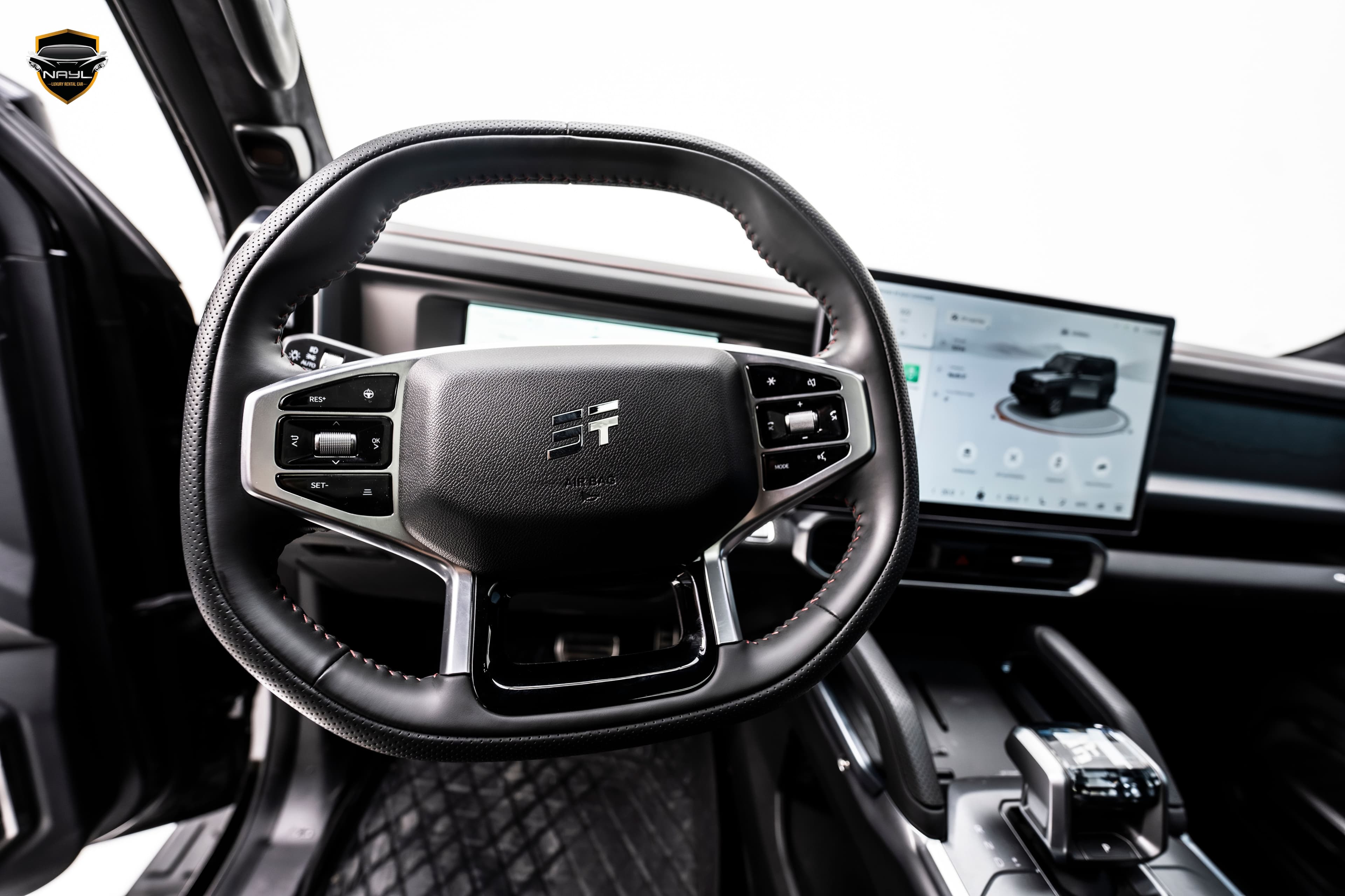 Car photo 5