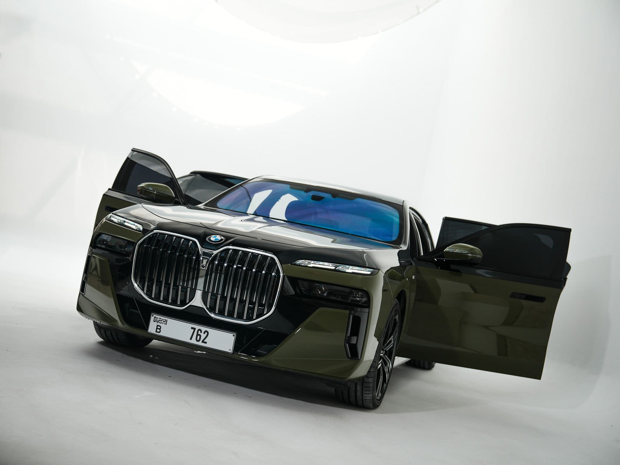Car photo 11