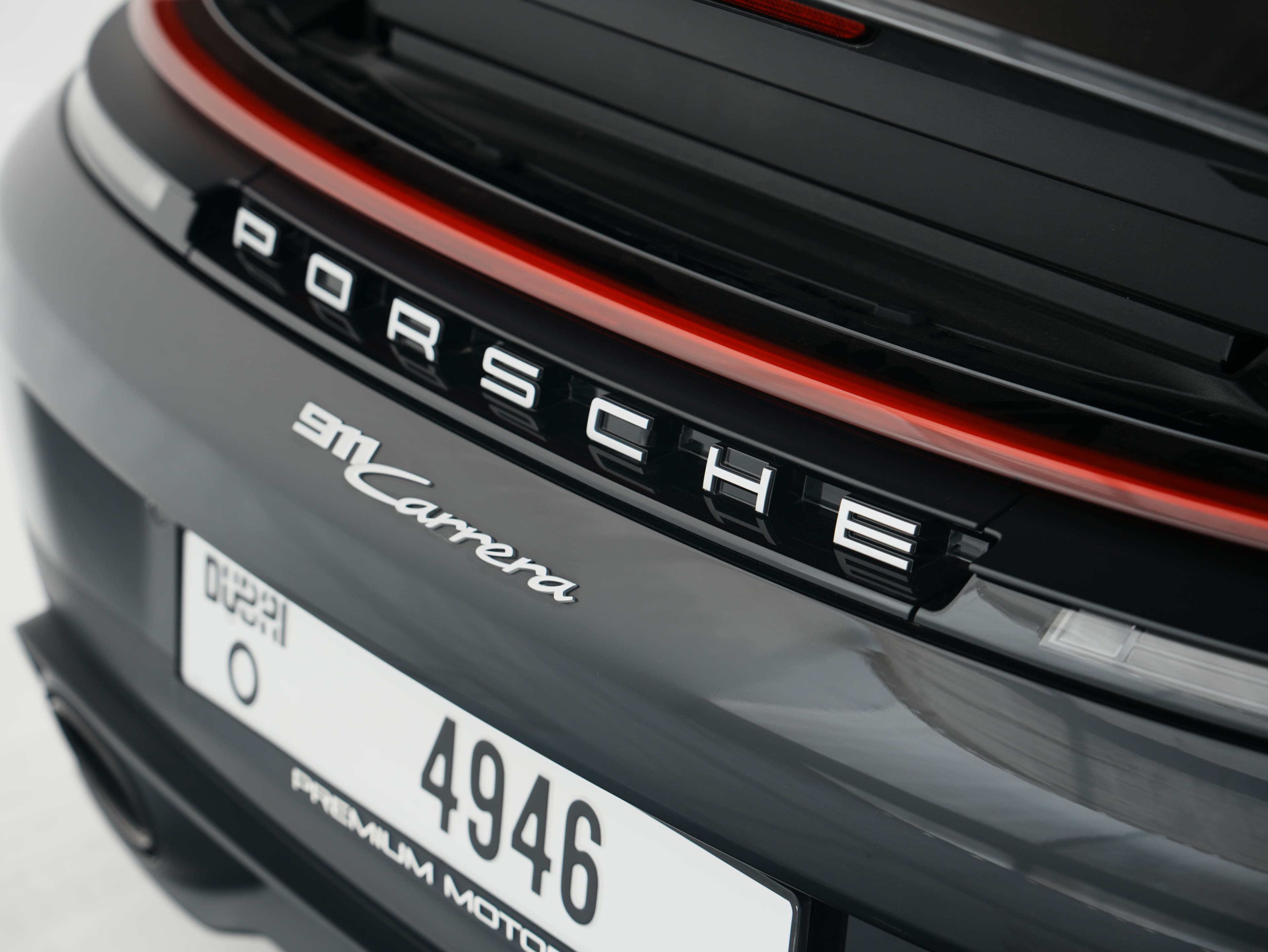 Car photo 9
